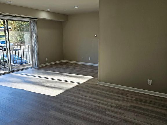5th image of 12650 Dara Dr APT 201