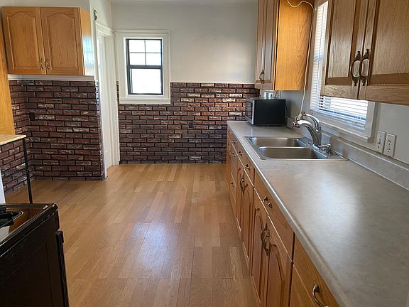 5th image of 507 E Green Ave