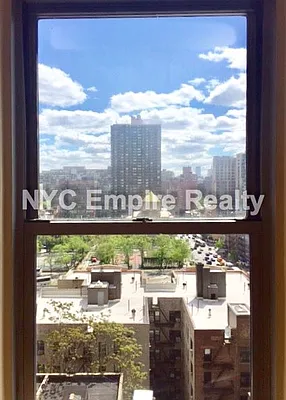 Rented by NYC Empire Realty Inc | media 32
