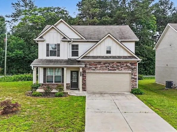 212 McGinnis Cir, Calhoun, GA 30701