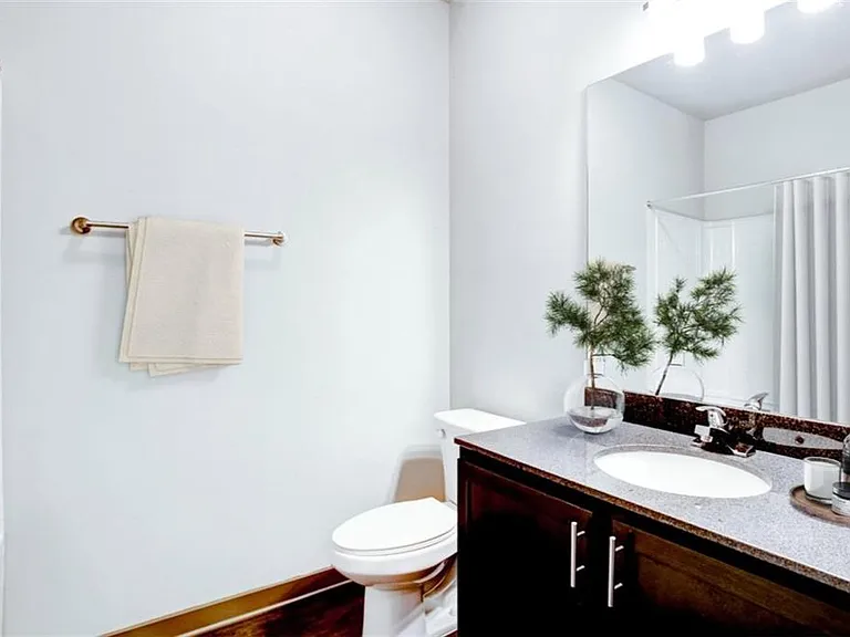 800 Millwood Ln #902-218 — Photo 26