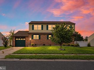 34 Saratoga Dr, New Castle, DE 19720