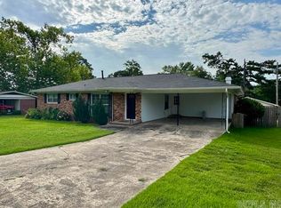 2204 E Lee Ave, Sherwood, AR 72120