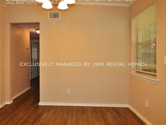 4th image of 2127 Bourget Dr