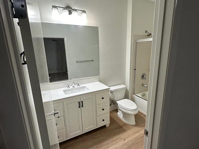 6466 Hollis St #346 — Photo 6
