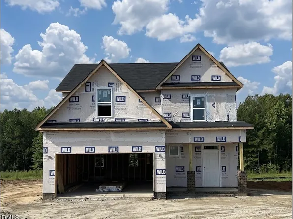 710 Springtooth Dr, Zebulon, NC 27597
