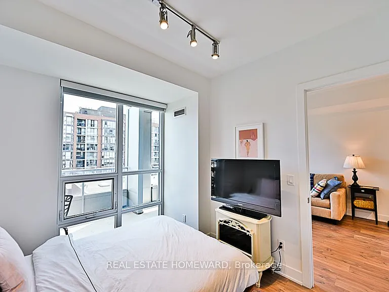 38 Cameron St #610 — Photo 17