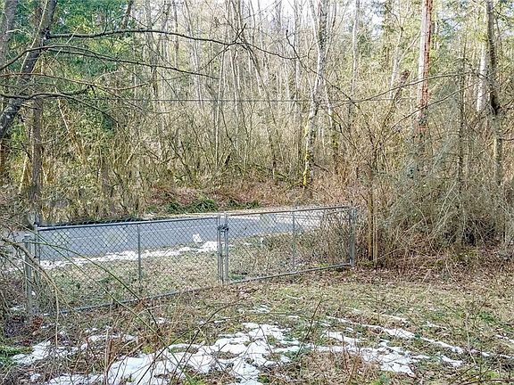 3rd image of 9092 Stein Rd
