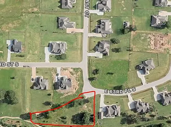 31704 E 63rd St S, Broken Arrow, OK 74014