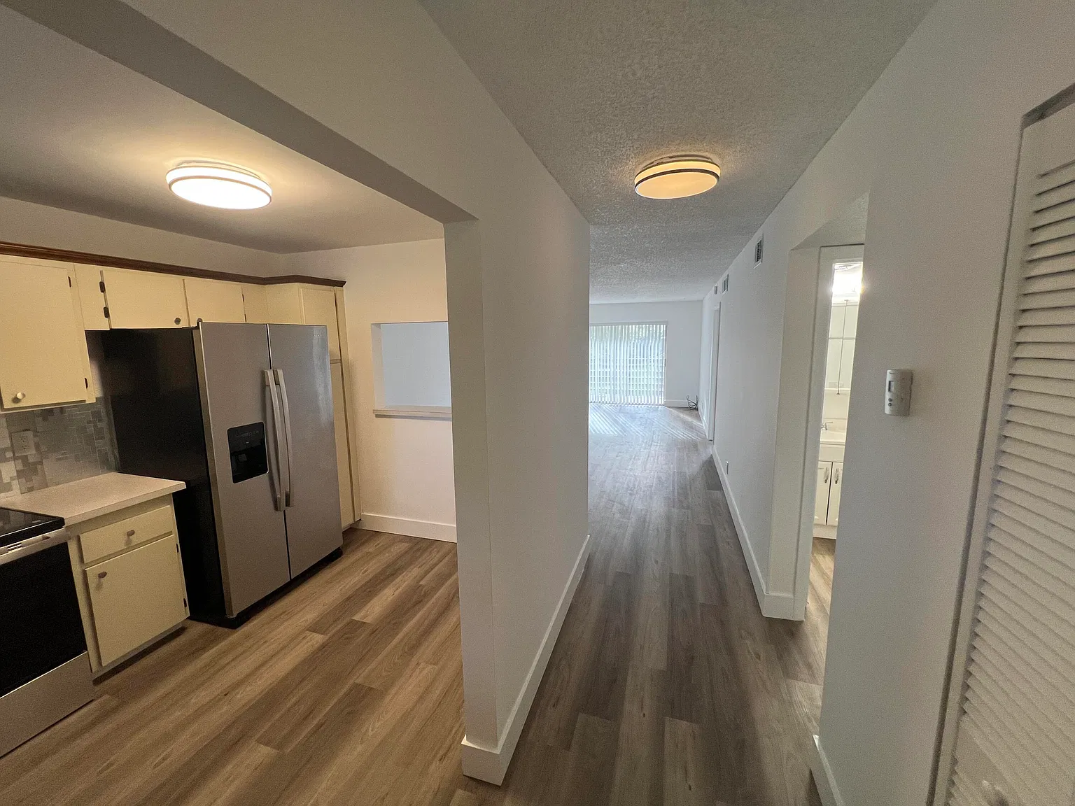 2 bed, 2.0 bath, 960 sqft, $1,500 — Photo 4
