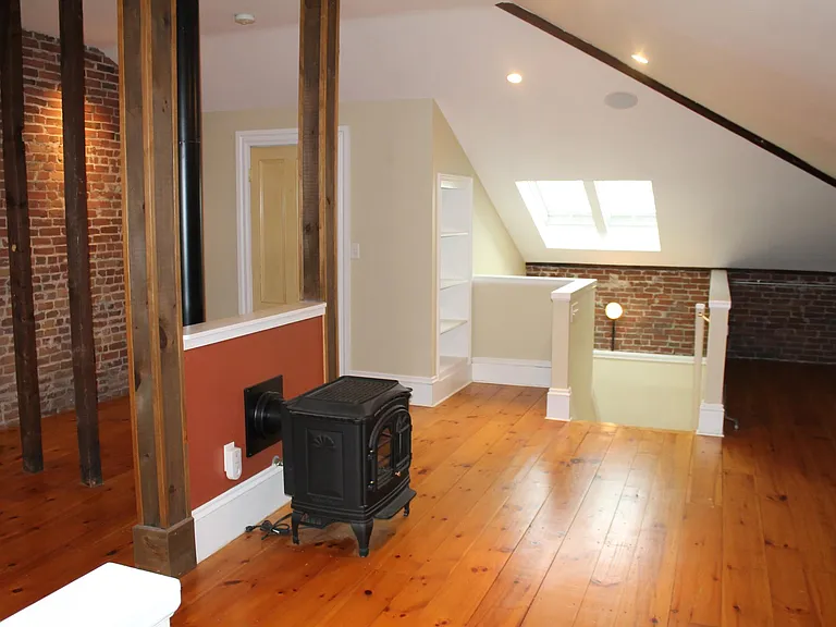 27 Deering St #4 — Photo 14