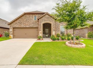 106 Arborside Dr, Waxahachie, TX 75165