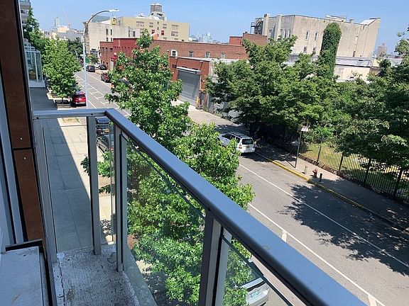 4th image of 836 Bergen St #310F