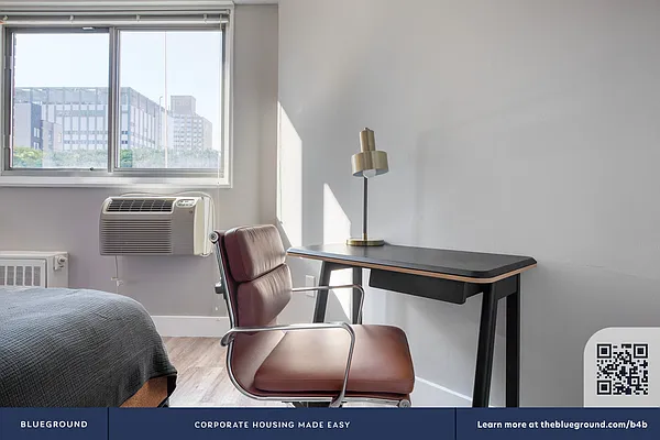 Rented by The Blueground | media 22