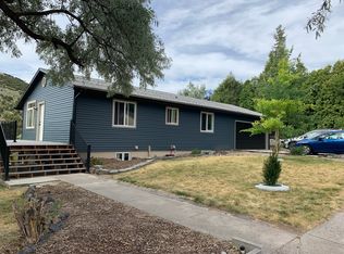 1867 Lupine Dr, Pocatello, ID 83204