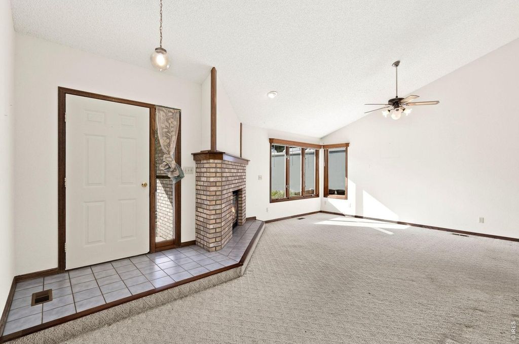 1351 Autumn Ash Ct