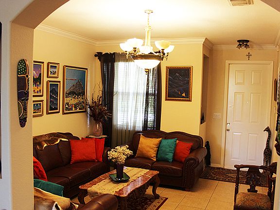 Formal leaving room/entrance