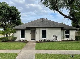 1914 Marseilles Ct, Carrollton, TX 75007