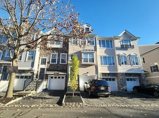 21 Carrington Pl #58, Clifton, NJ 07013