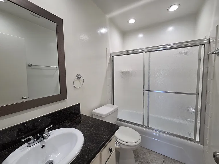 854 Westbourne Dr. — Photo 18
