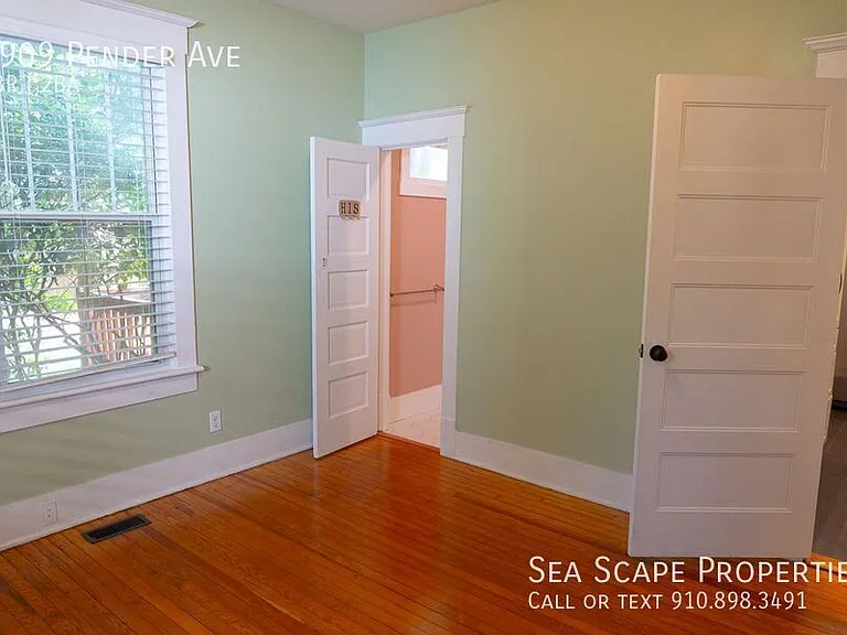 1909 Pender Ave — Photo 19