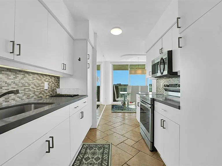 16400 Collins Ave #1944 — Photo 9