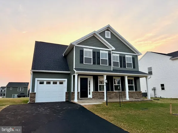 313 Rine Dr, Shippensburg, PA 17257
