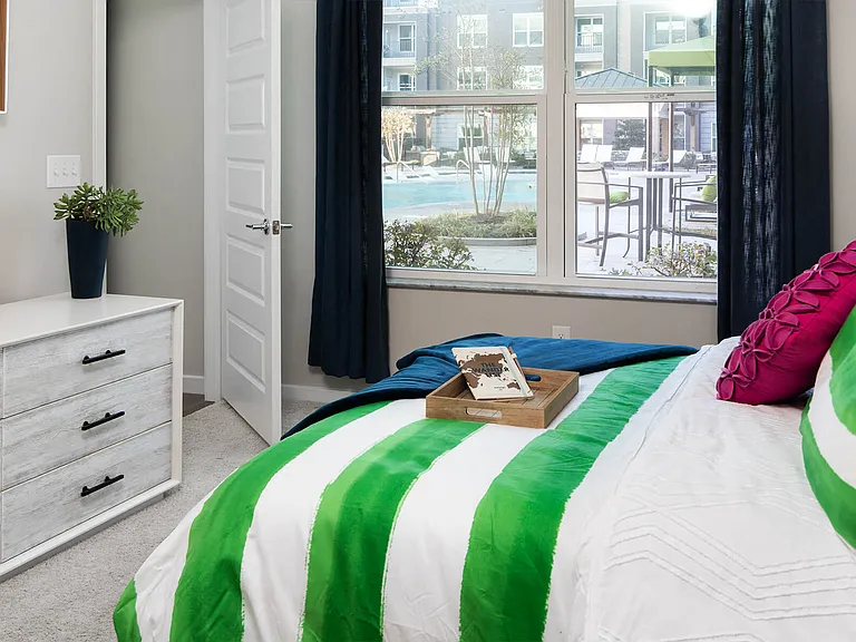 Pointe at Lake Crabtree Apartments — Photo 9