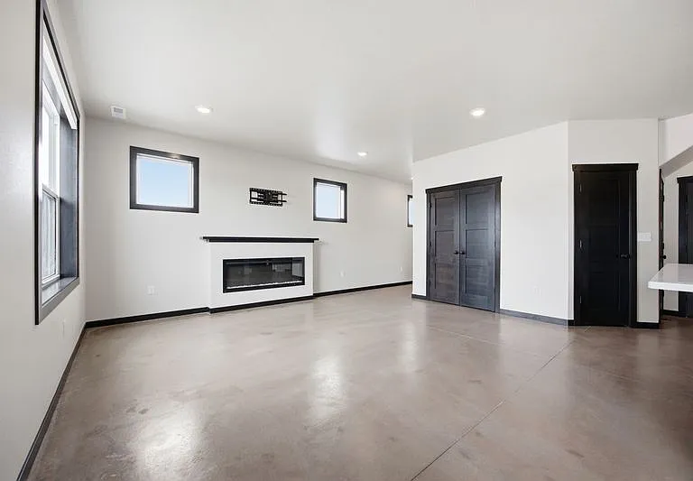 5763 24th St S #D — Photo 24