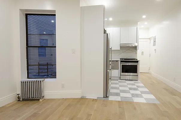 Rented by MJ Property Group LLC | media 14