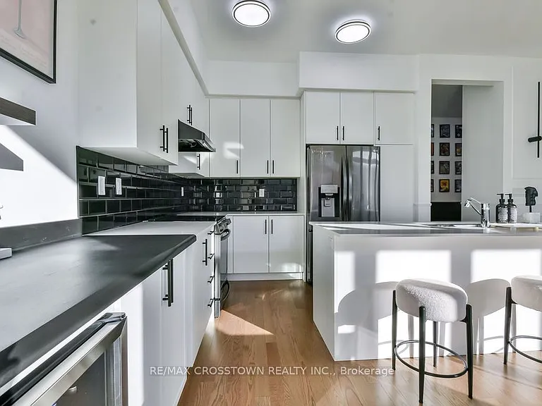 104 Shepherd Dr — Photo 14