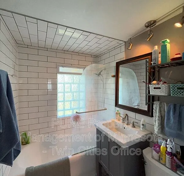 4054 Yosemite Ave S — Photo 12