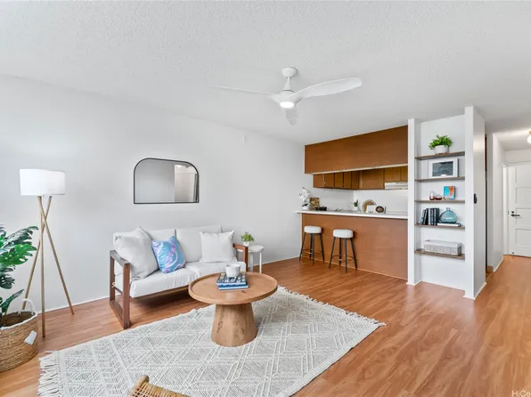 350 Aoloa St APT B128, Kailua, HI 96734