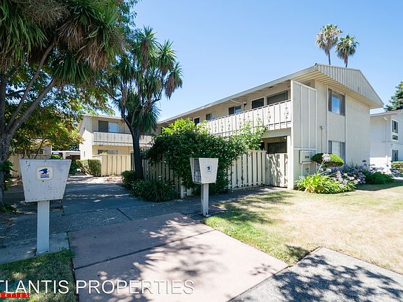 2nd image of 3056 Van Sansul Ave APT 08