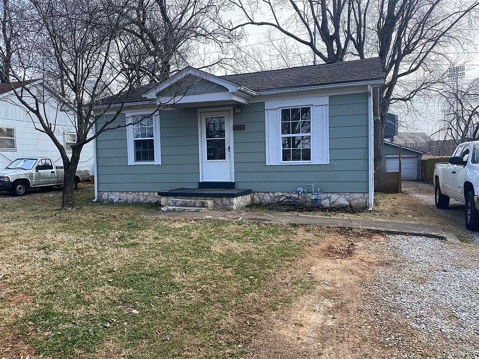 1st image of 1660 Johnson Dr