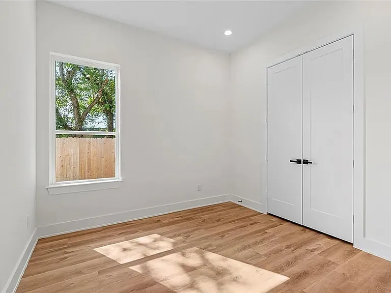6532 Weston St #A — Photo 16