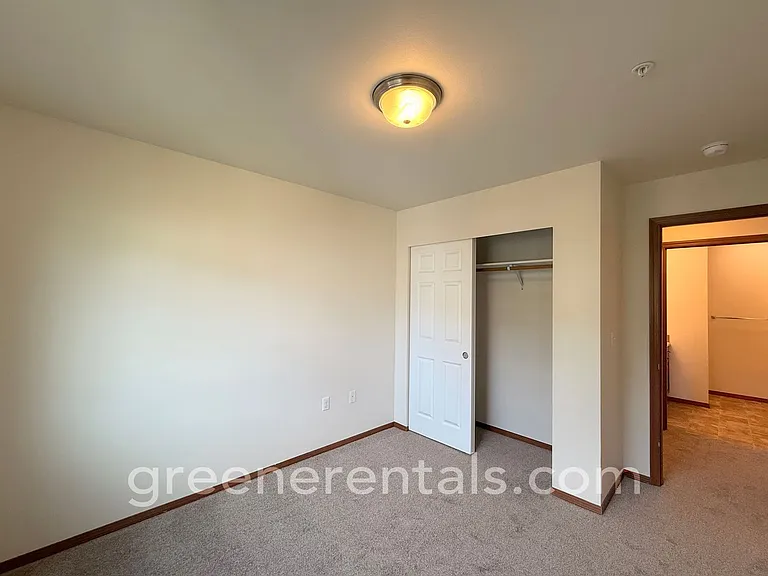 Oly-Evergreen Landing Apartments — Photo 16