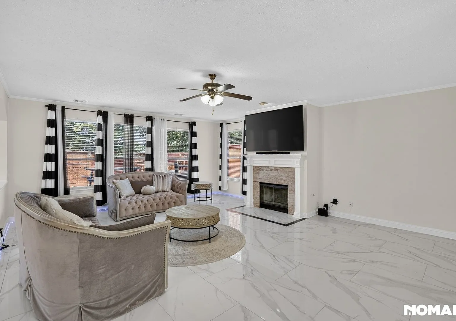 Spacious 5BR House in Mansfield — Photo 4