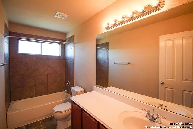 8518 W Finlandia Gap — Photo 14