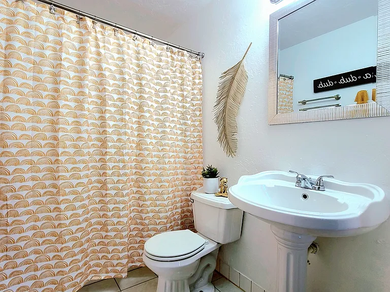 3512 N Holman Ct — Photo 18