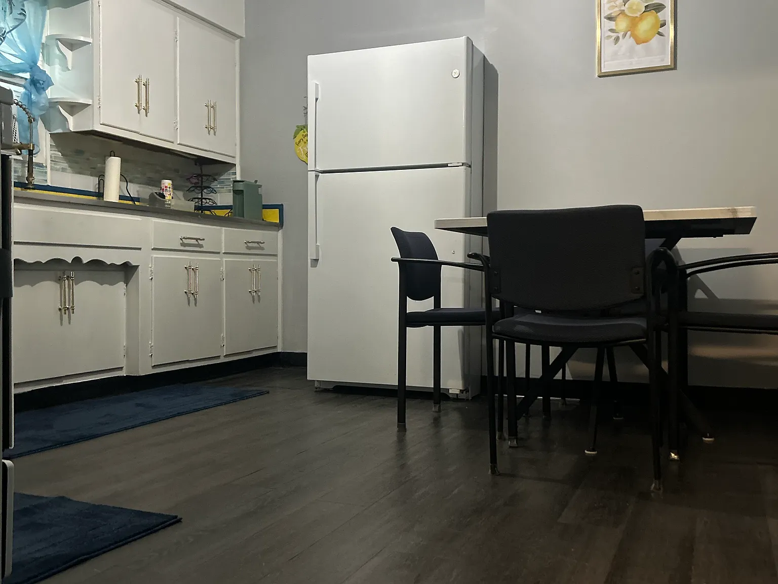 2 bed, 750 sqft, $1,800 — Photo 2