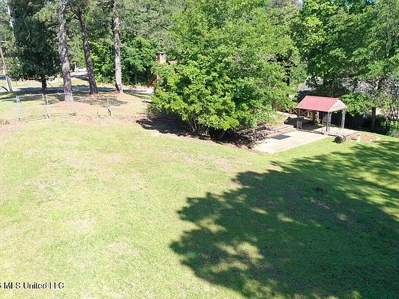 4th image of 1809 Wansley Rd