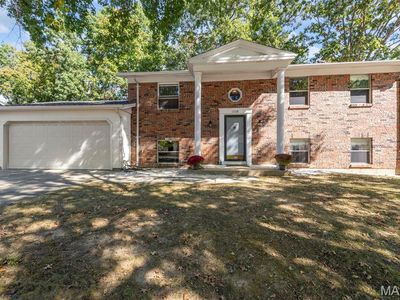 1228 Forest Trails Ct, Fenton, MO, 63026