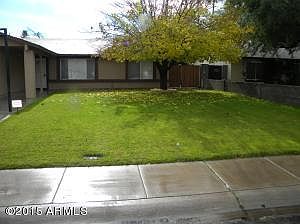 3rd image of 909 W Fordham Dr