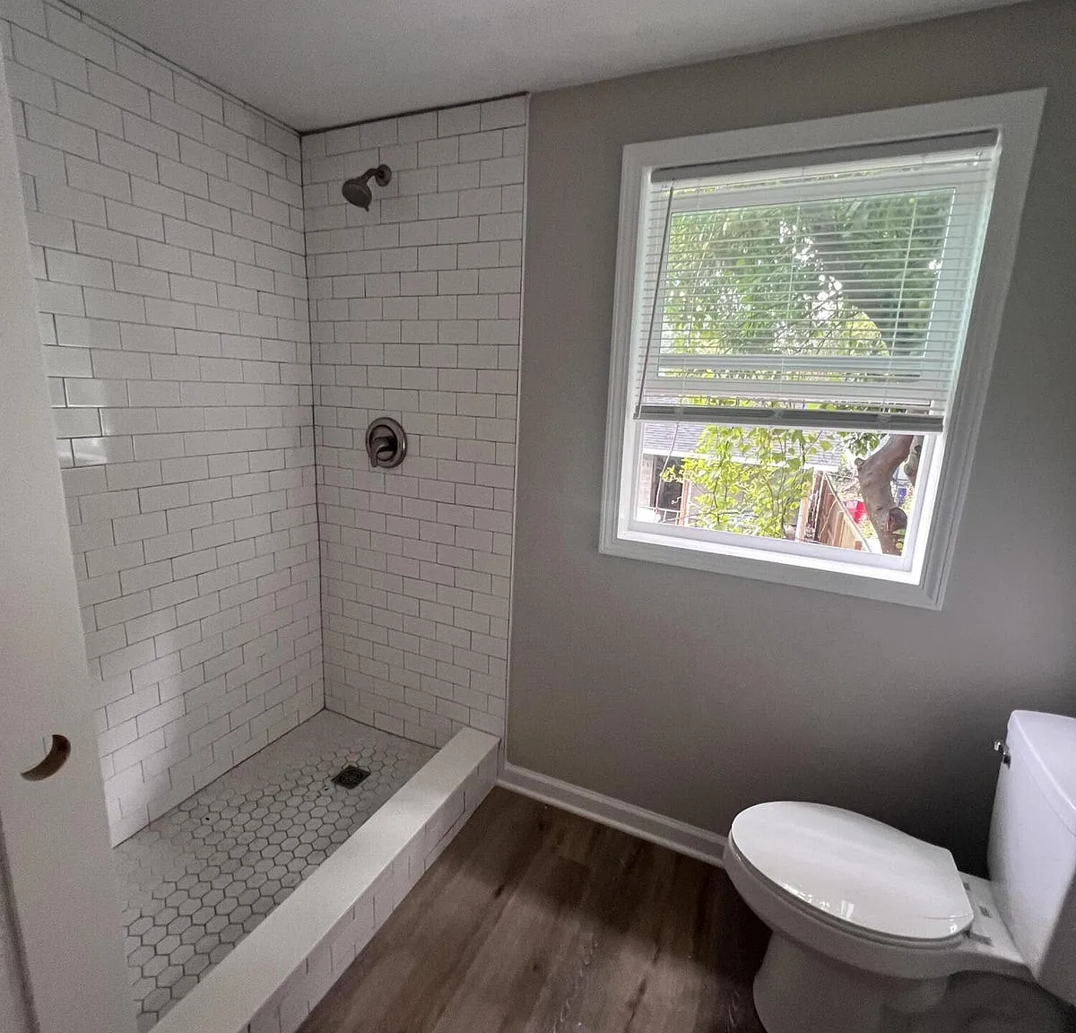 1 bed, 700 sqft, $1,150 — Photo 2