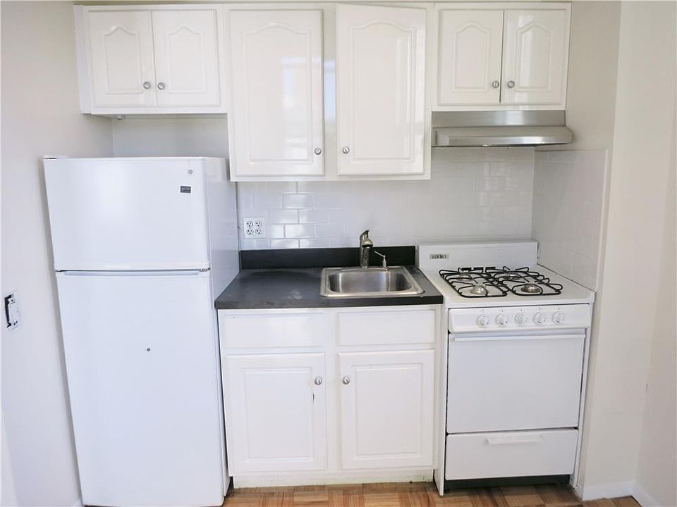 1st image of 1498 York Ave #5C