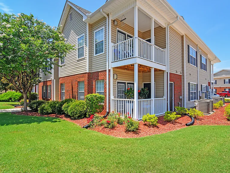 Landing at Willow Bayou Apartment Homes — Photo 25
