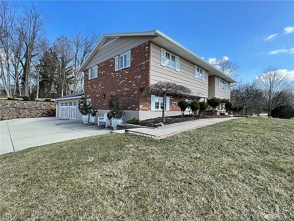 3rd image of 5358 Denise Dr