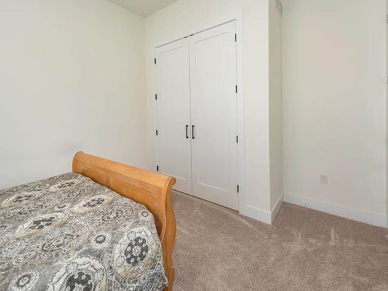 1858 Upland Dr — Photo 43