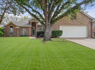 1410 Creekside Dr, Mansfield, TX 76063